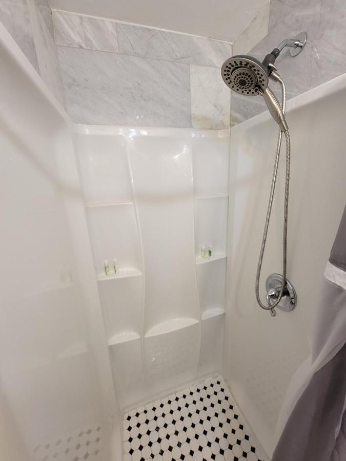 Comfy And Chic Boston Apartment! Free Parking Ngoại thất bức ảnh