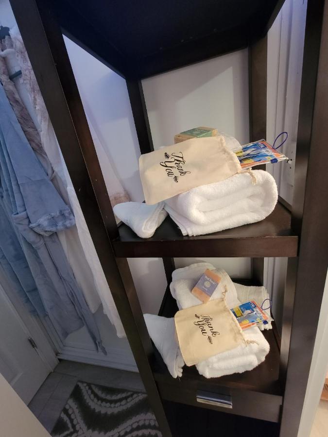 Comfy And Chic Boston Apartment! Free Parking Ngoại thất bức ảnh
