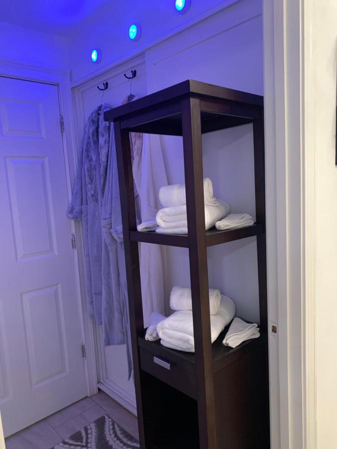 Comfy And Chic Boston Apartment! Free Parking Ngoại thất bức ảnh
